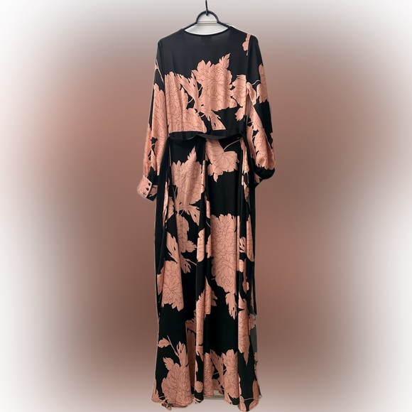 🌟NEW🌟 Floral Retro Style Jumpsuit with Skirt Overlay - Picture 6 of 12